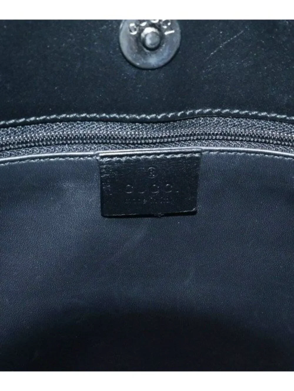 ★SOLD★ Gucci Handbag Black - Picture 5 of 9